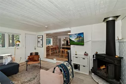 33353 Yukon Drive, Green Valley Lake, CA 92341 - Photo 5
