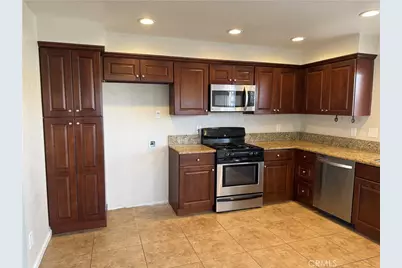 44580 La Paz, Temecula, CA 92592 - Photo 9