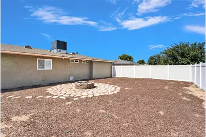 21940 Carlisle Road, Apple Valley, CA 92307 - Photo 31