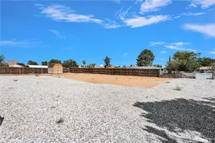 21940 Carlisle Rd, Apple Valley, CA 92307 - Photo 33