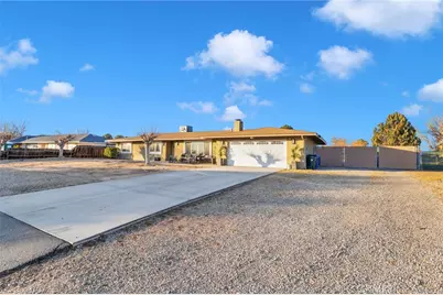 21940 Carlisle Road, Apple Valley, CA 92307 - Photo 3