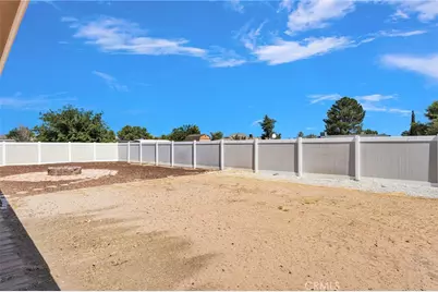 21940 Carlisle Road, Apple Valley, CA 92307 - Photo 29