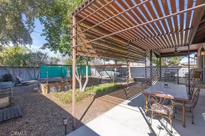 327 S Taylor, Hemet, CA 92543 - Photo 29