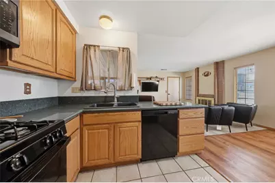 100 Amber Court, Redlands, CA 92374 - Photo 11