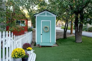 32958 Squirrel Ln, Running Springs, CA 92382 - Photo 3