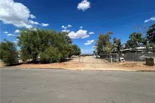 29570 13 Th St, Nuevo, CA 92567 - Photo 7