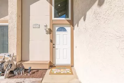 974 Nottingham, Corona, CA 92880 - Photo 9