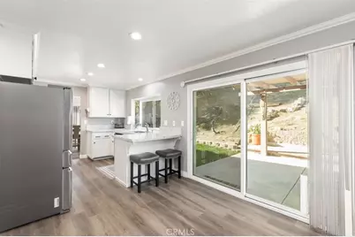 974 Nottingham, Corona, CA 92880 - Photo 17