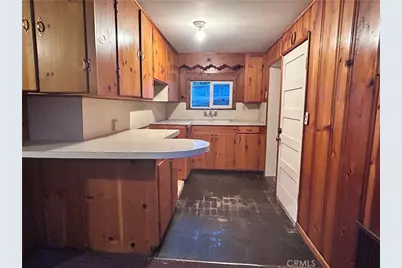 23412 Knapps Cutoff, Crestline, CA 92325 - Photo 7