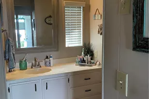 575 S Lyon Ave, Hemet, CA 92543 - Photo 11