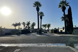 575 S Lyon Ave, Hemet, CA 92543 - Photo 21