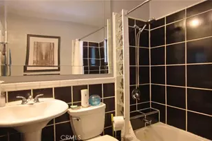 10520 E Zamora Ave, Los Angeles, CA 90002 - Photo 11