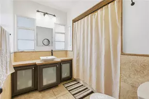 176 W Orange Grove, Pomona, CA 91768 - Photo 11