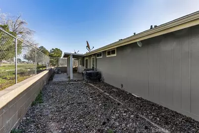 13806 Red Hill, Victorville, CA 92395 - Photo 19