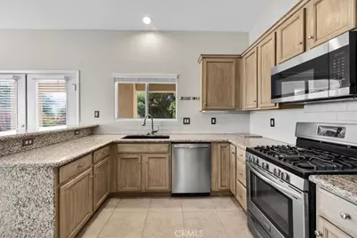 10683 Ambrosio Drive, Desert Hot Springs, CA 92240 - Photo 9