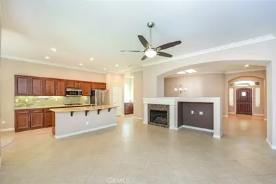 24112 Augusta, Corona, CA 92883 - Photo 7