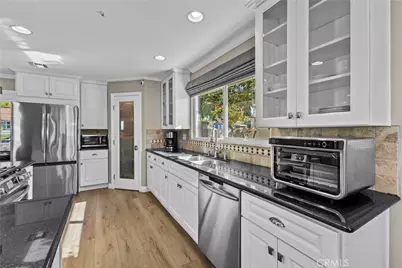 15854 Shadywood Court, La Mirada, CA 90638 - Photo 11