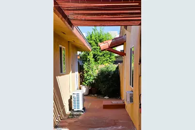 583 S Calle Abronia, Palm Springs, CA 92264 - Photo 7