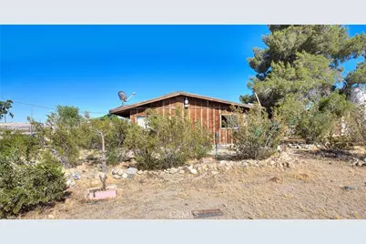 45757 Paddington Road, Lucerne Valley, CA 92356 - Photo 3
