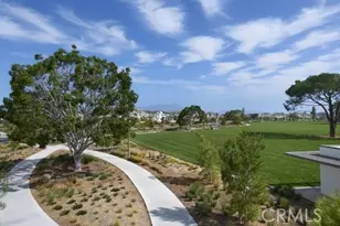 208 Briar Moon, Irvine, CA 92618 - Photo 17