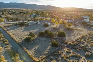 388 Calaveras Rd, Pinon Hills, CA 92372 - Photo 41