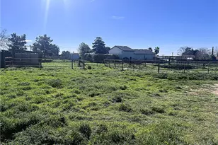 10885 Jonathan, Cherry Valley, CA 92223 - Photo 39