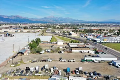 1966 W Rialto, San Bernardino, CA 92410 - Photo 5