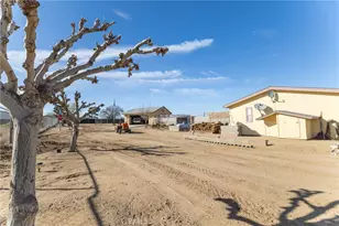 12132 Sunny Vista, Victorville, CA 92392 - Photo 23