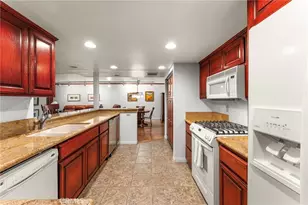 246 E Fern Ave, Redlands, CA 92373 - Photo 7