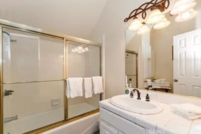 42143 Winter Park, Big Bear Lake, CA 92315 - Photo 35
