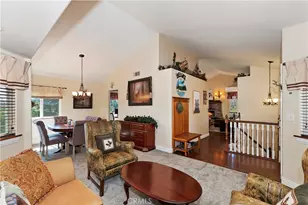 26520 Walnut Hills Dr, Lake Arrowhead, CA 92352 - Photo 3