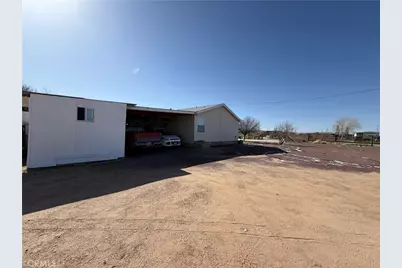 36633 Hidden River, Hinkley, CA 92347 - Photo 19