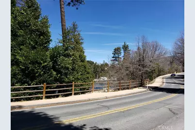 24155 San Moritz Drive, Crestline, CA 92325 - Photo 15