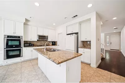 14609 McKendree Avenue, Chino, CA 91710 - Photo 7