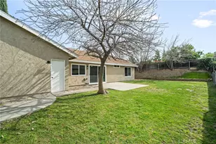 1038 Sandalwood Ave, Redlands, CA 92374 - Photo 31