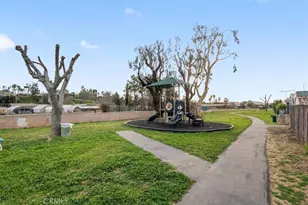 34111 Wildwood Canyon Rd, Yucaipa, CA 92399 - Photo 31