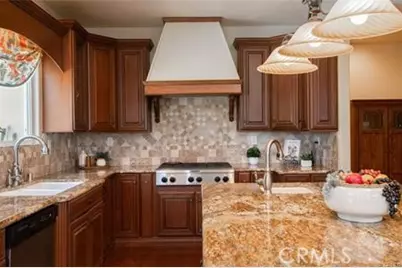 14010 Scenic View, Perris, CA 92570 - Photo 9