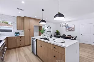 3825 Edgehill Dr, Los Angeles, CA 90008 - Photo 5