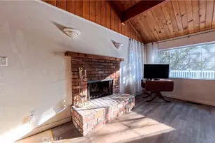 1935 Poplar, Running Springs, CA 92382 - Photo 5