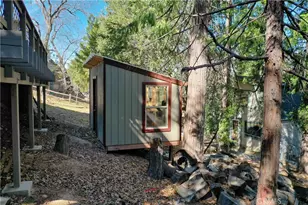 1289 Aleutian, Lake Arrowhead, CA 92352 - Photo 35