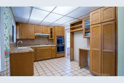 737 Dover, San Bernardino, CA 92407 - Photo 7