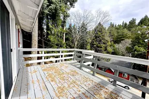726 Golden, Lake Arrowhead, CA 92352 - Photo 13