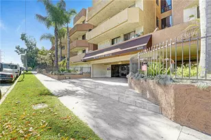 7001 S La Cienega, Los Angeles, CA 90045 - Photo 23
