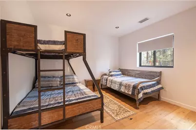 259 Victoria, Sugarloaf, CA 92386 - Photo 21