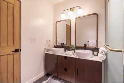 259 Victoria, Sugarloaf, CA 92386 - Photo 15