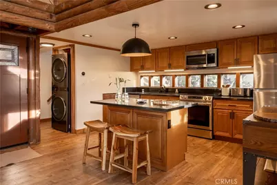 1370 Calgary Drive, Lake Arrowhead, CA 92352 - Photo 9