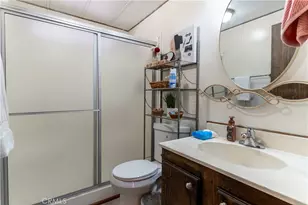 575 S Lyon, Hemet, CA 92543 - Photo 13