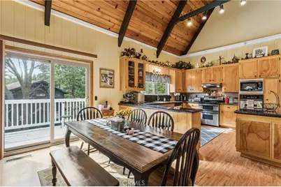 200 Birchwood, Lake Arrowhead, CA 92352 - Photo 7