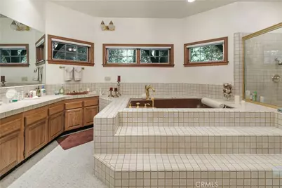 27421 Cedarwood Drive, Lake Arrowhead, CA 92352 - Photo 17