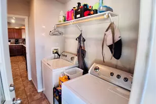 995 Pomona, Corona, CA 92882 - Photo 17